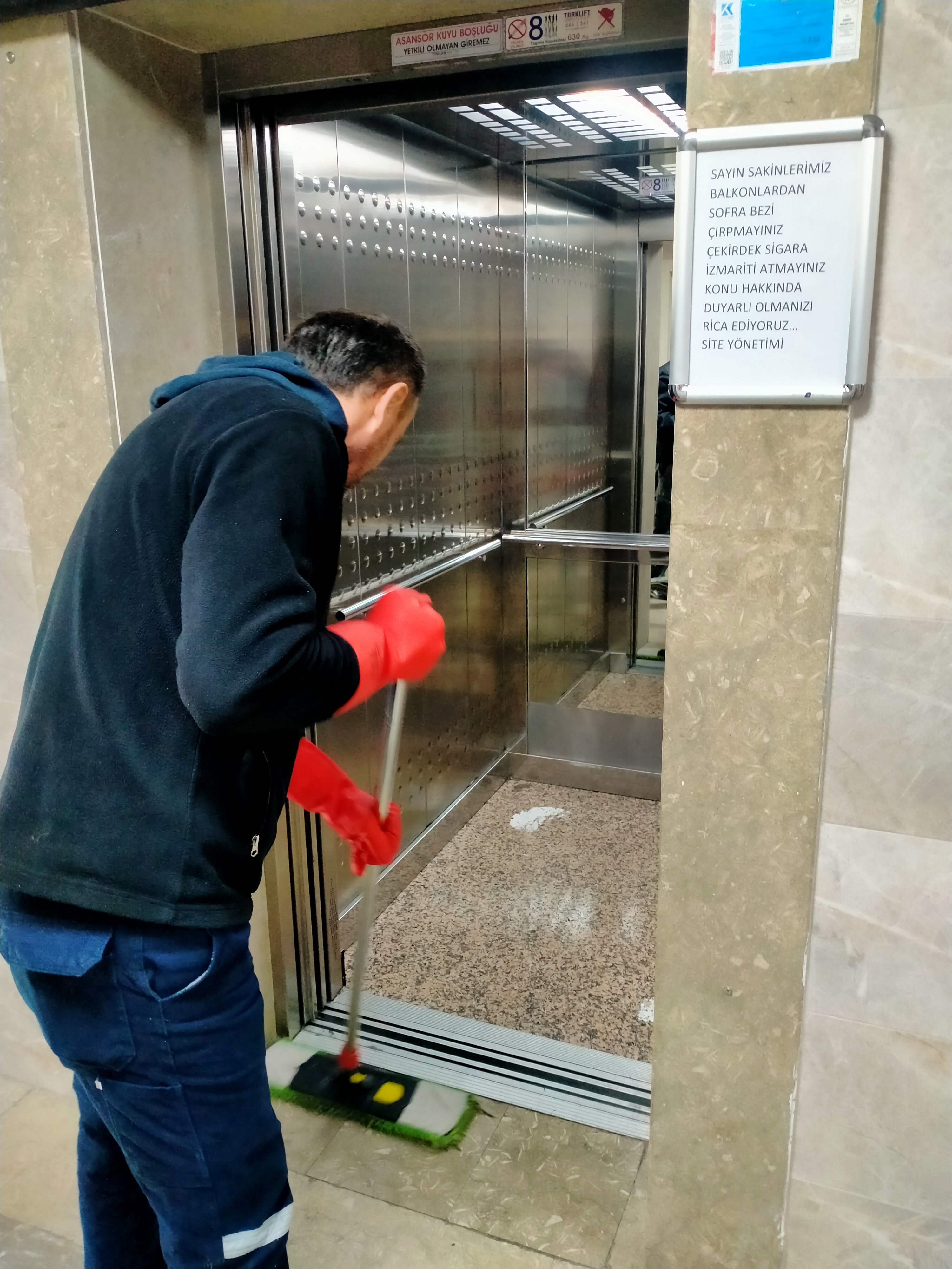 Site Asansör Temizligi